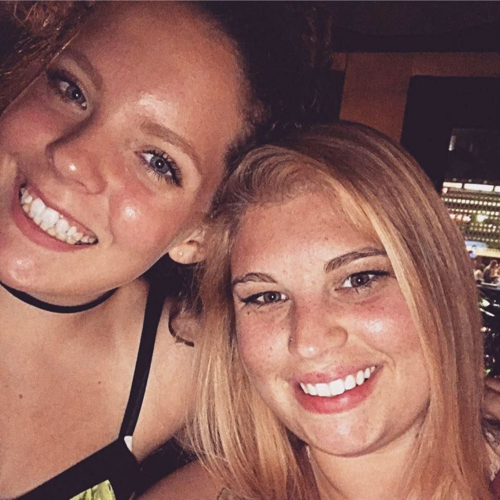 Meet your Posher, Julie