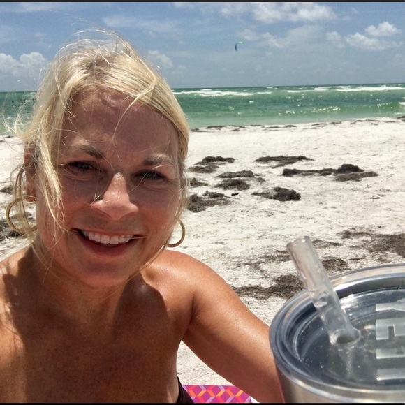 Meet your Posher, Marianne - Picture 2 of 2