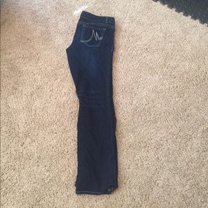 Boot cut jeans