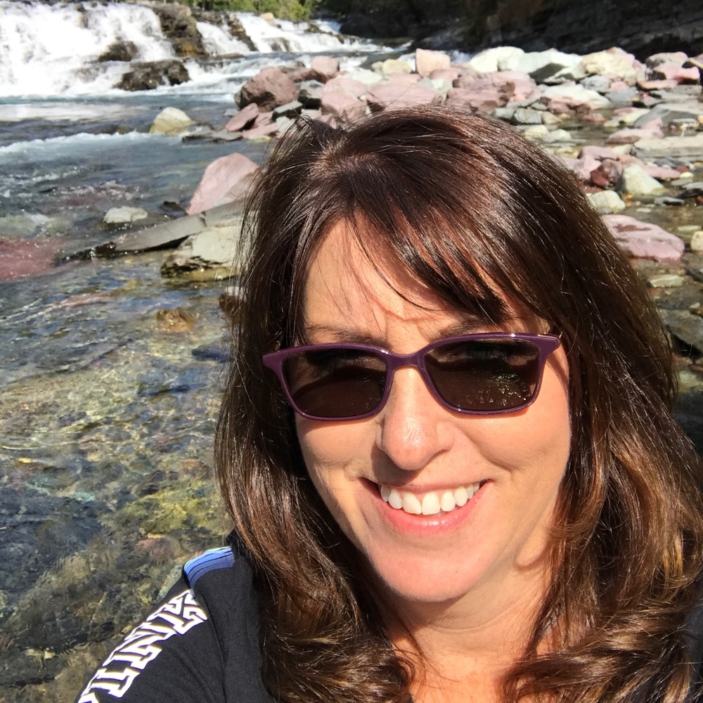 Meet your Posher, Deborah