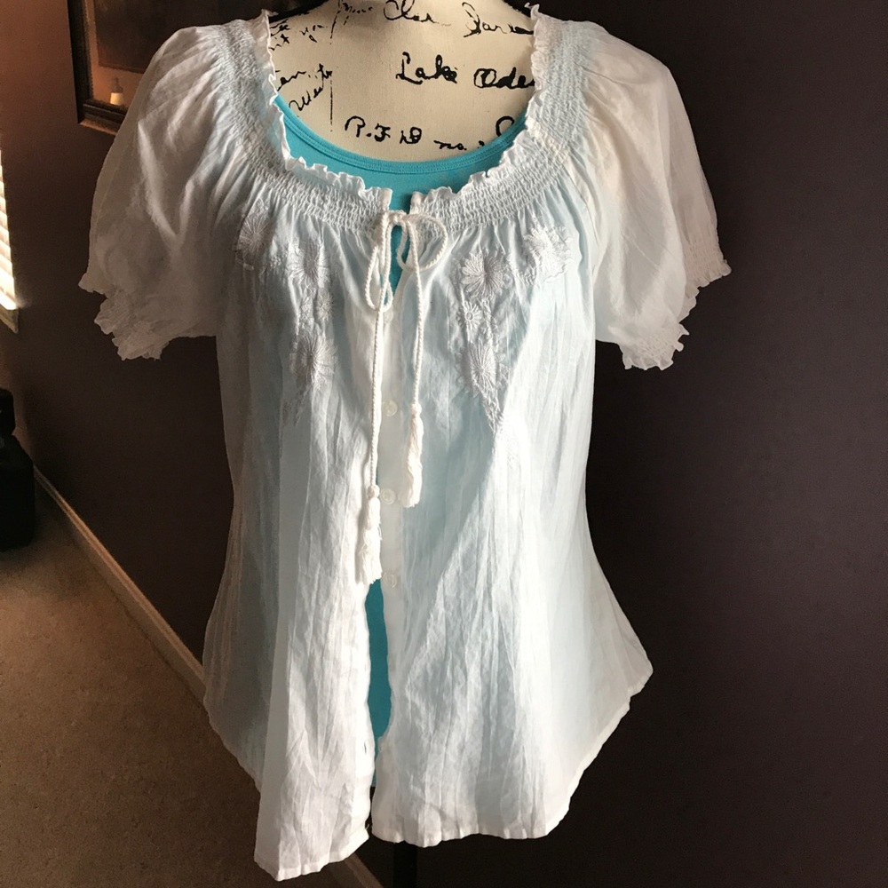 Peter Nygard White Shirt 👚