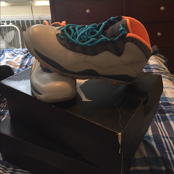 Jordan 10's - Picture 3 of 4