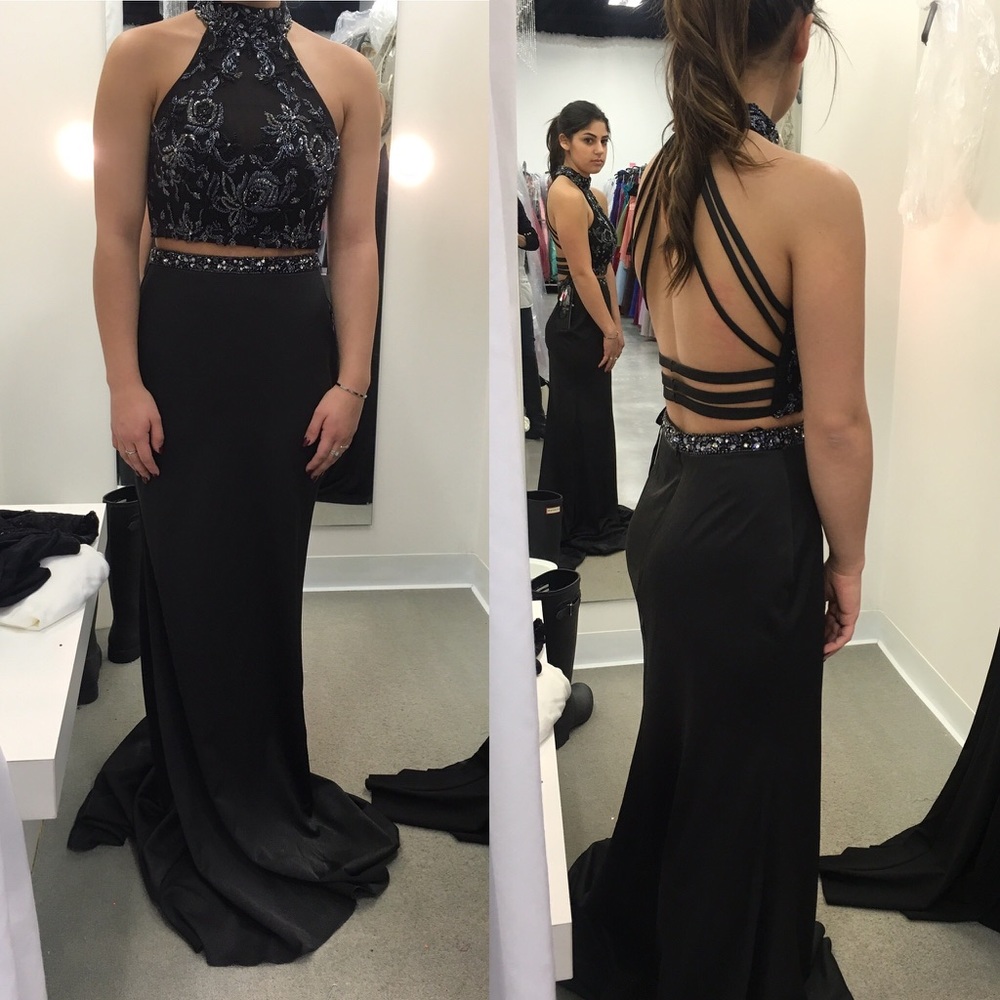 PROM DRESS, MAKE OFFERS!!!
