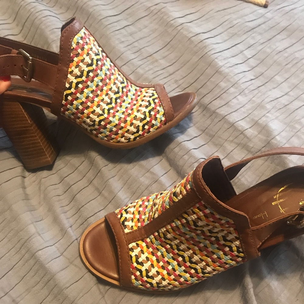 Wooden heels with colorful detail