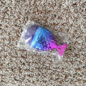 New in Package Mermaid Make up Brush
