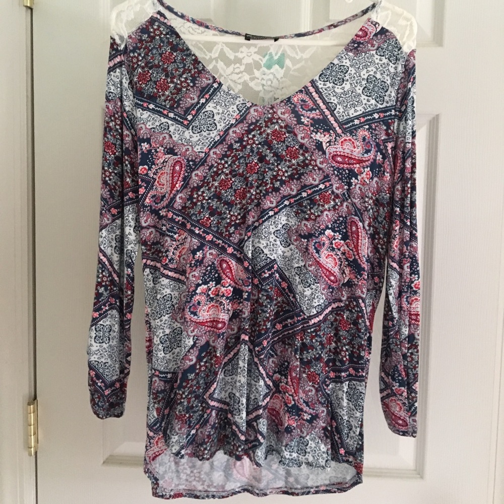 Papermoon Lace back paisley top