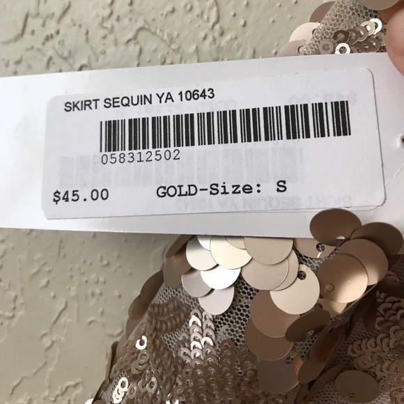 NWT Ya, Los Angela's Gold Sequenced skirt , Small - Picture 2 of 6