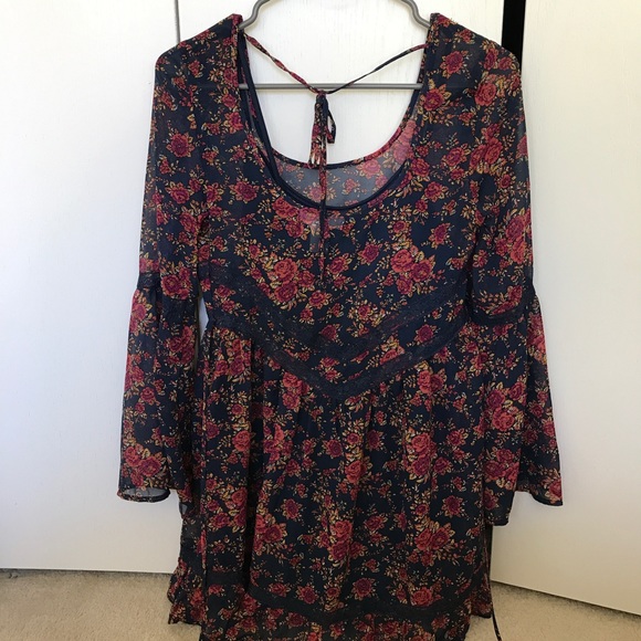 NWOT Floral Boho Dress with Tie-Back and Slip - Picture 2 of 4