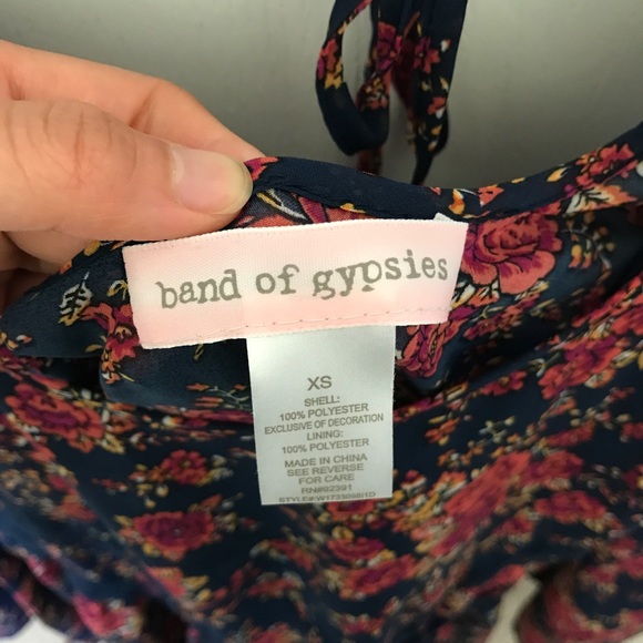 NWOT Floral Boho Dress with Tie-Back and Slip - Picture 4 of 4