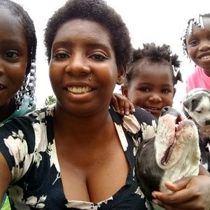 Meet your Posher, Marketia