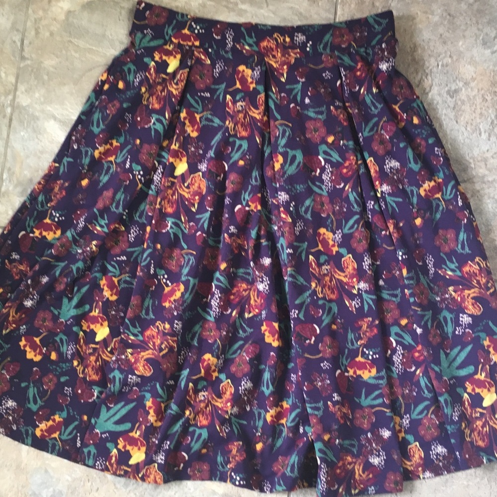 LuLaRoe Madison Small