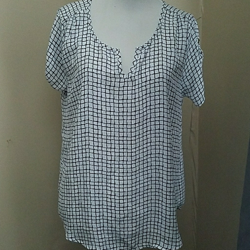 Black and white blouse
