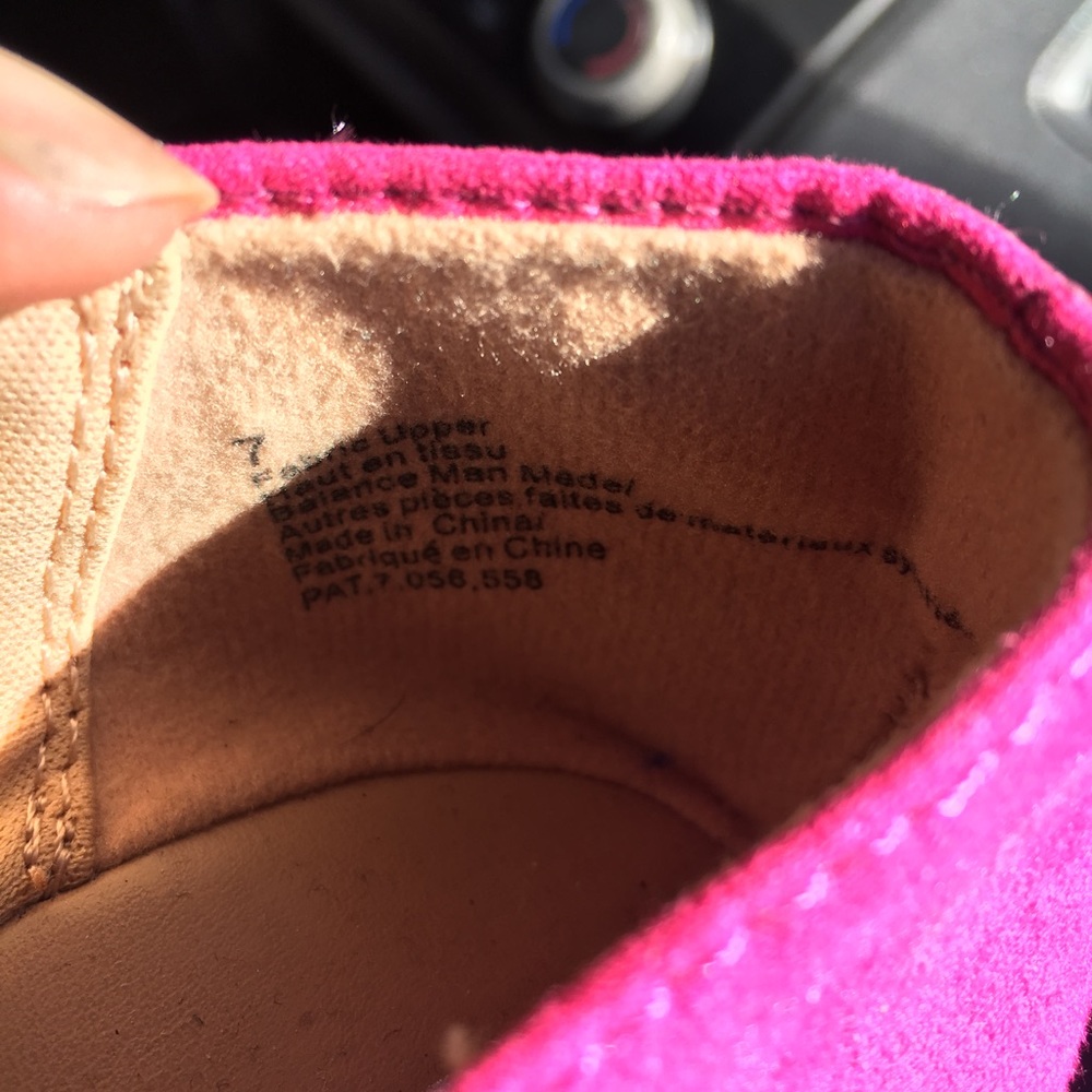 Pink flats - Picture 3 of 4