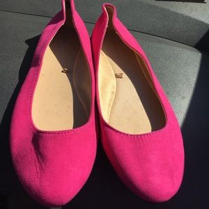Pink flats