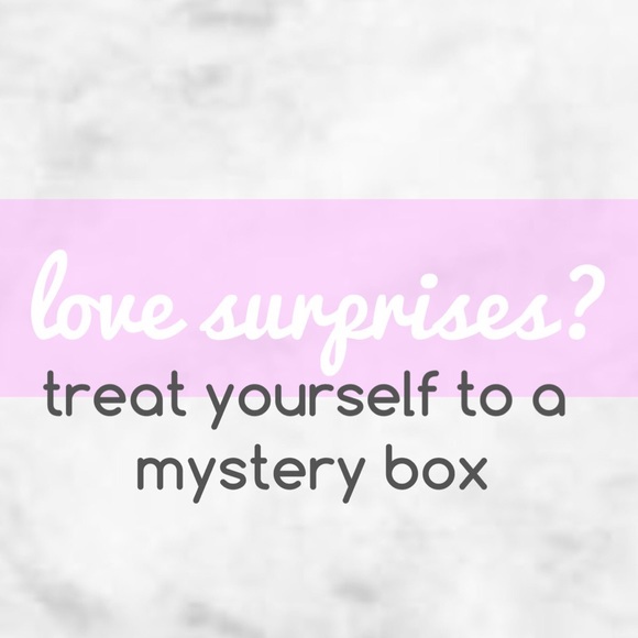 surprise yourself with a mystery box ! - Picture 1 of 1