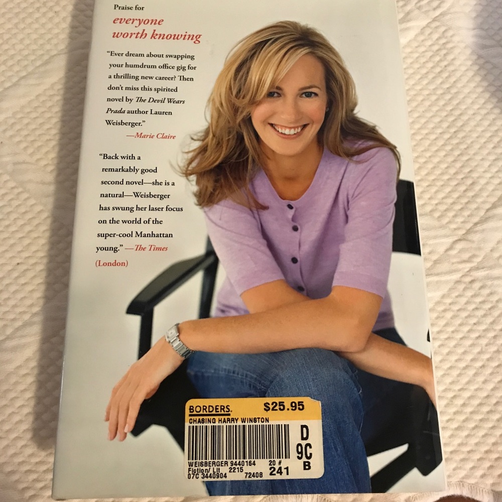 📚 - Picture 2 of 4