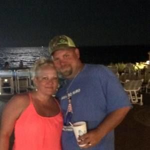 Meet your Posher, Sharon