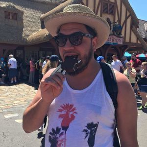 Meet your Posher, Evan