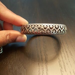 Brighton magnetic bangle