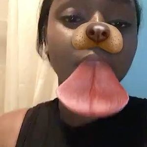 Meet your Posher, Alexus