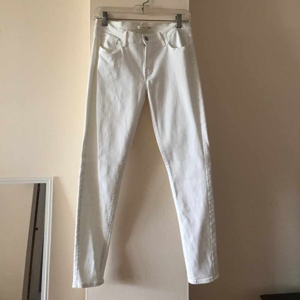 New Levi's Skinny Regular Length White Jeans