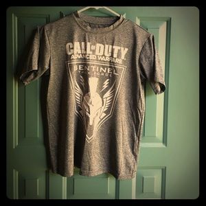 Vintage Call of duty tee