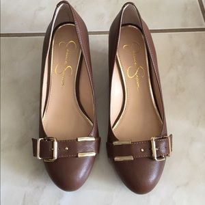 Jessica Simpson Wedges!
