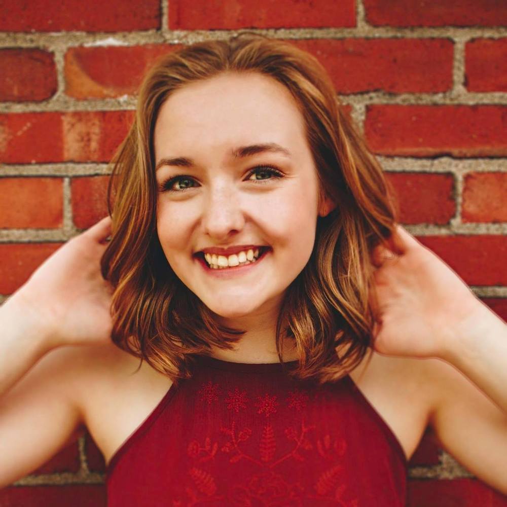 Meet your Posher, Anna