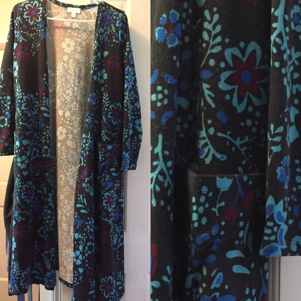 Lularoe Sarah Sweater Size M