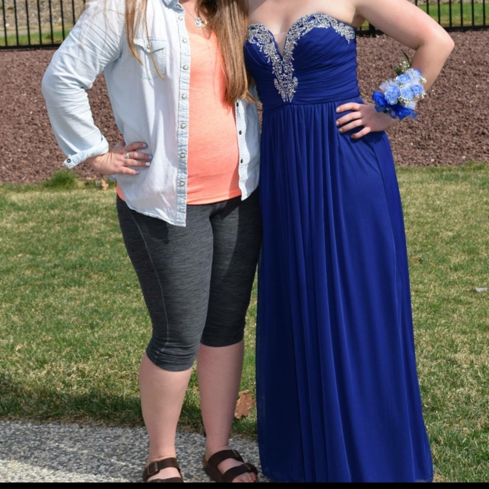 DRESS ON RIGHT! Only worn 1x prom dress!