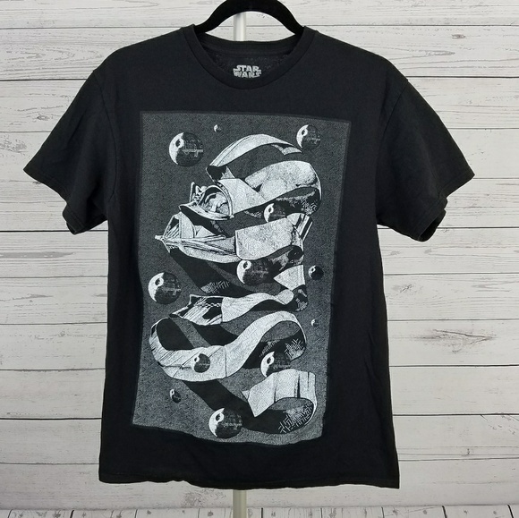 Fifth Sun Other - Star Wars Darth Vader T-shirt Size Medium