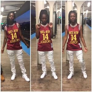 Meet your Posher, Jeneca