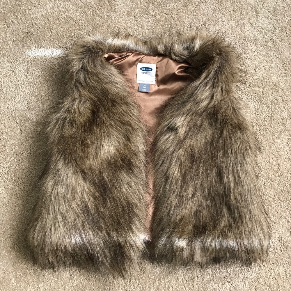 3t faux fur vest