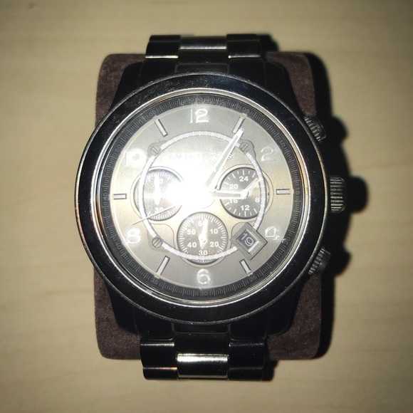 Men’s Michael Kors watch - Picture 2 of 3