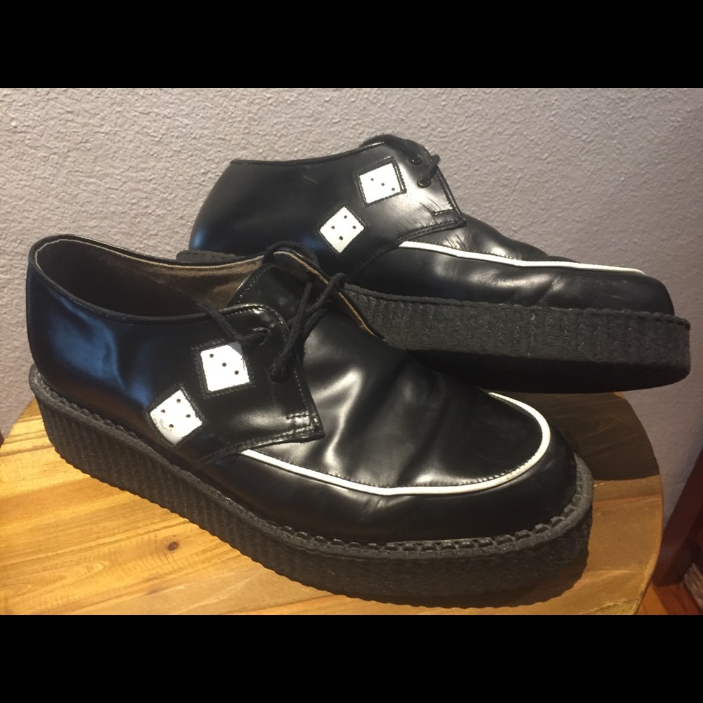 TUK BLACK LEATHER 'CRAPS' DICE 1.5" CREEPERS