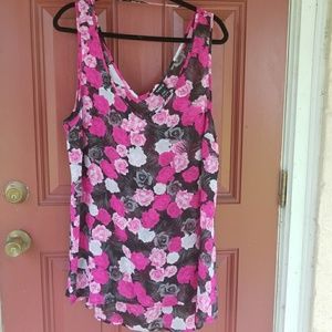 Sheer hi lo floral top