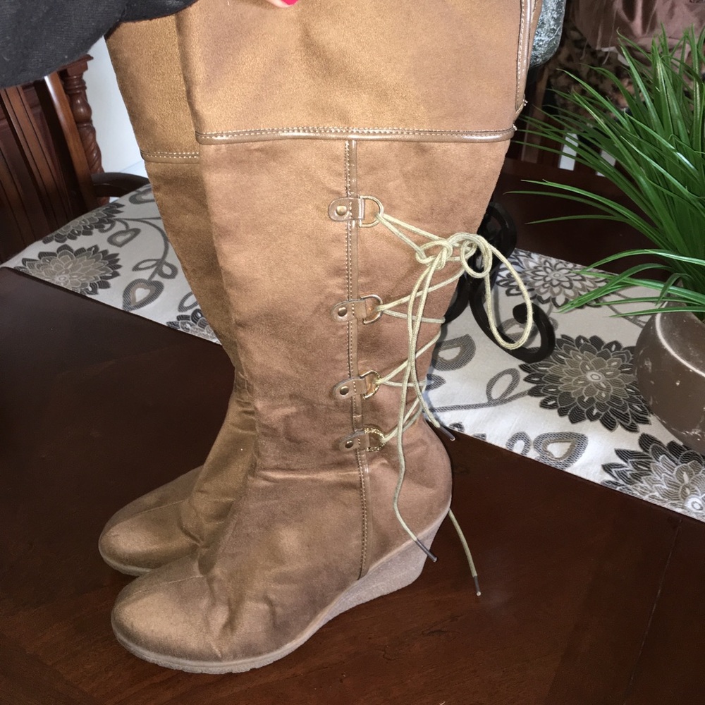 Tan boots