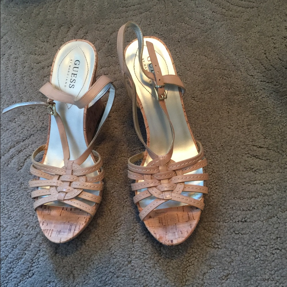 Guess wedges