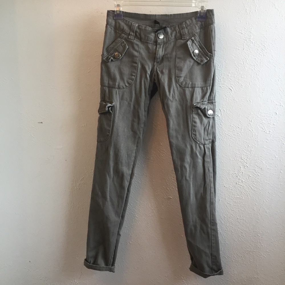 cargo pants