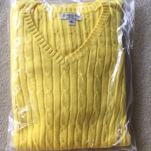 St. John's Bay V Neck Sweater! ✨