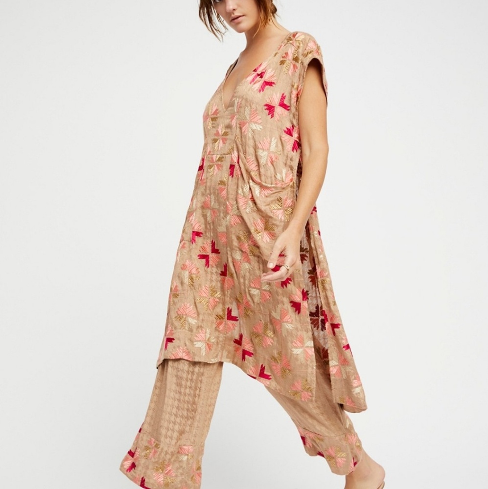 ISO -- Free People Love Underlined set size 10