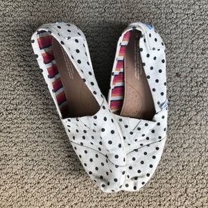 TOMS slip ons!