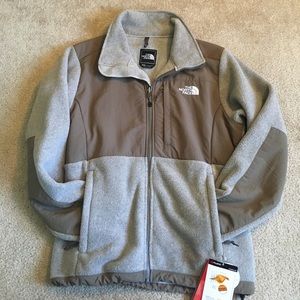 NWT Women's North Face Fleece Jacket