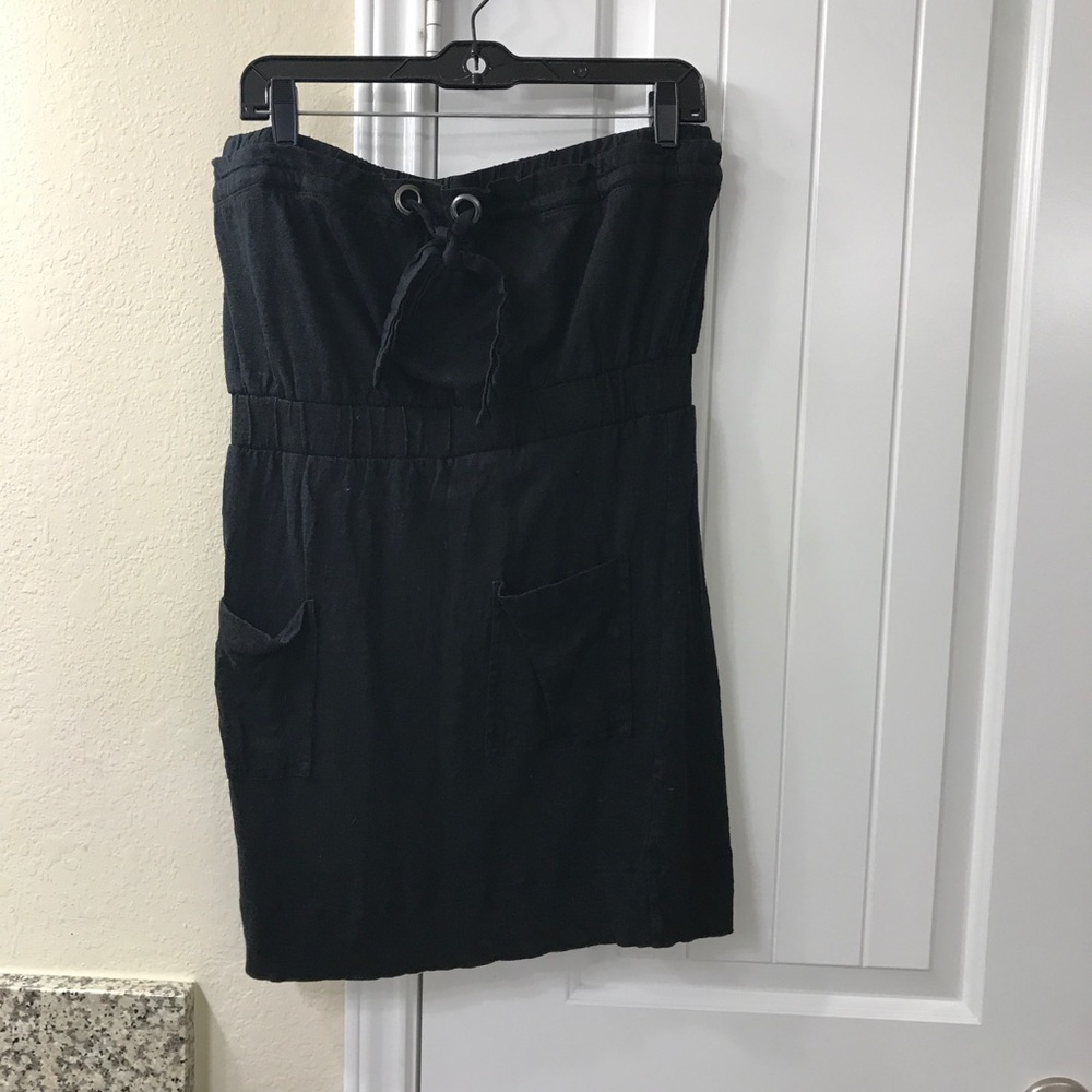 Banana Republic black strapless dress