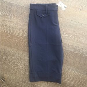 NWT BCBG Straight Leg Cropped Pants, Navy