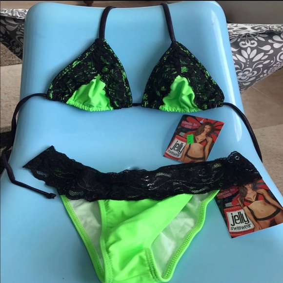 Lace cheeky bikini - Picture 2 of 2