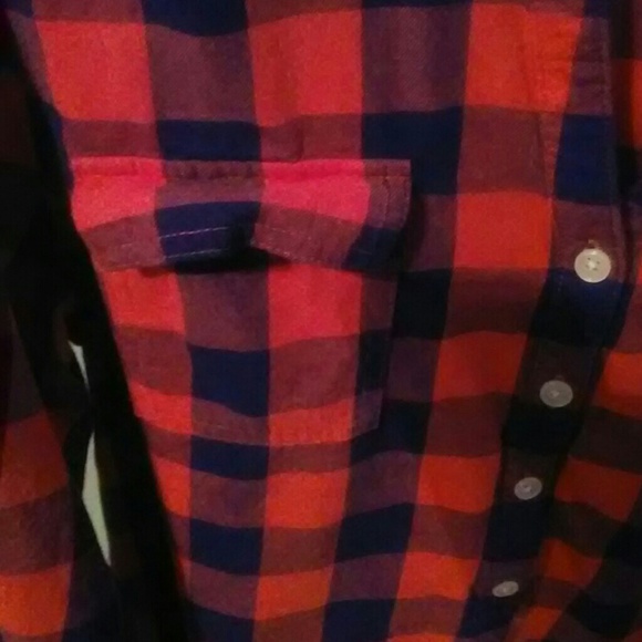 Women's top - Picture 2 of 3