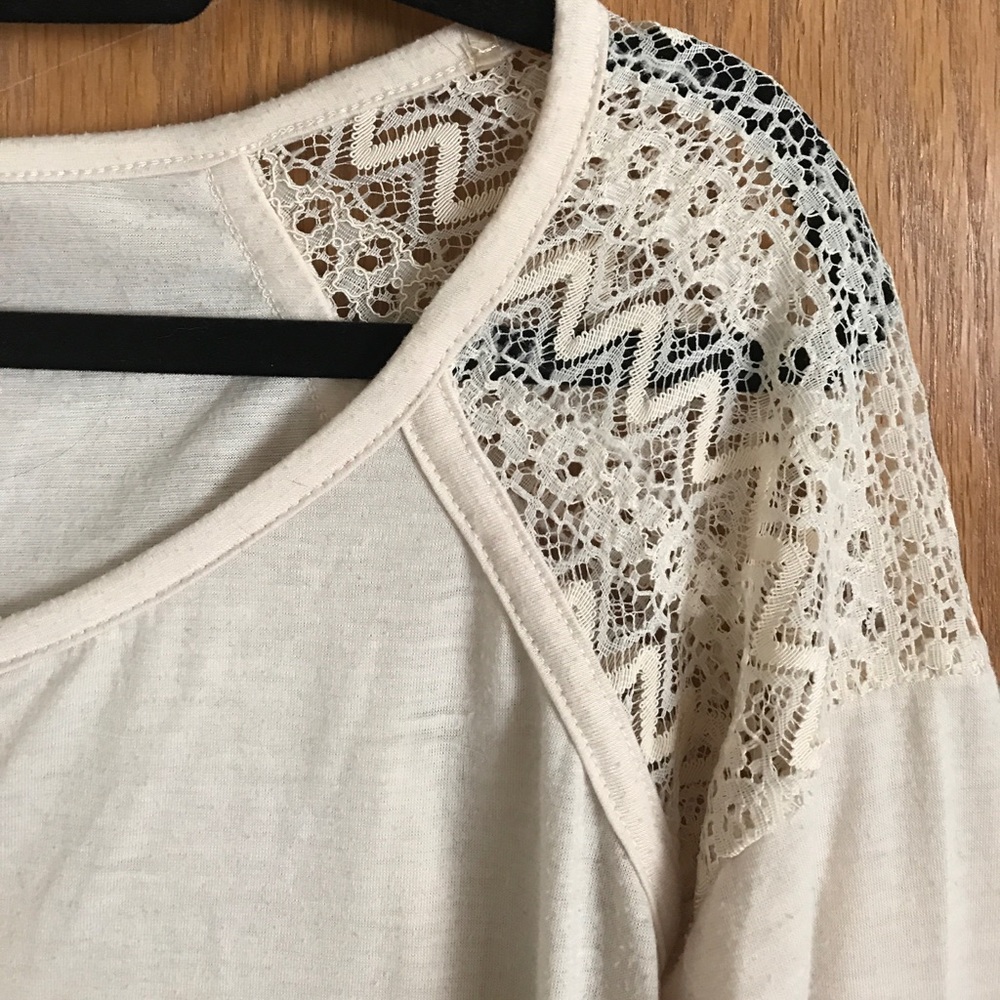 Cream 3/4 sleeve button up top with lace shoulder