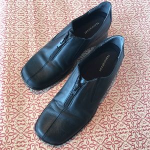 Naturalizer 8M Loafers