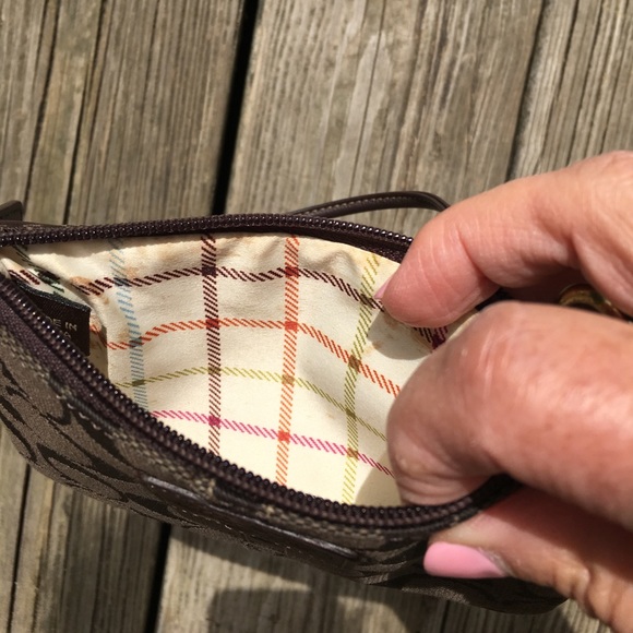 COACH wristlet. Authentic - Picture 5 of 7